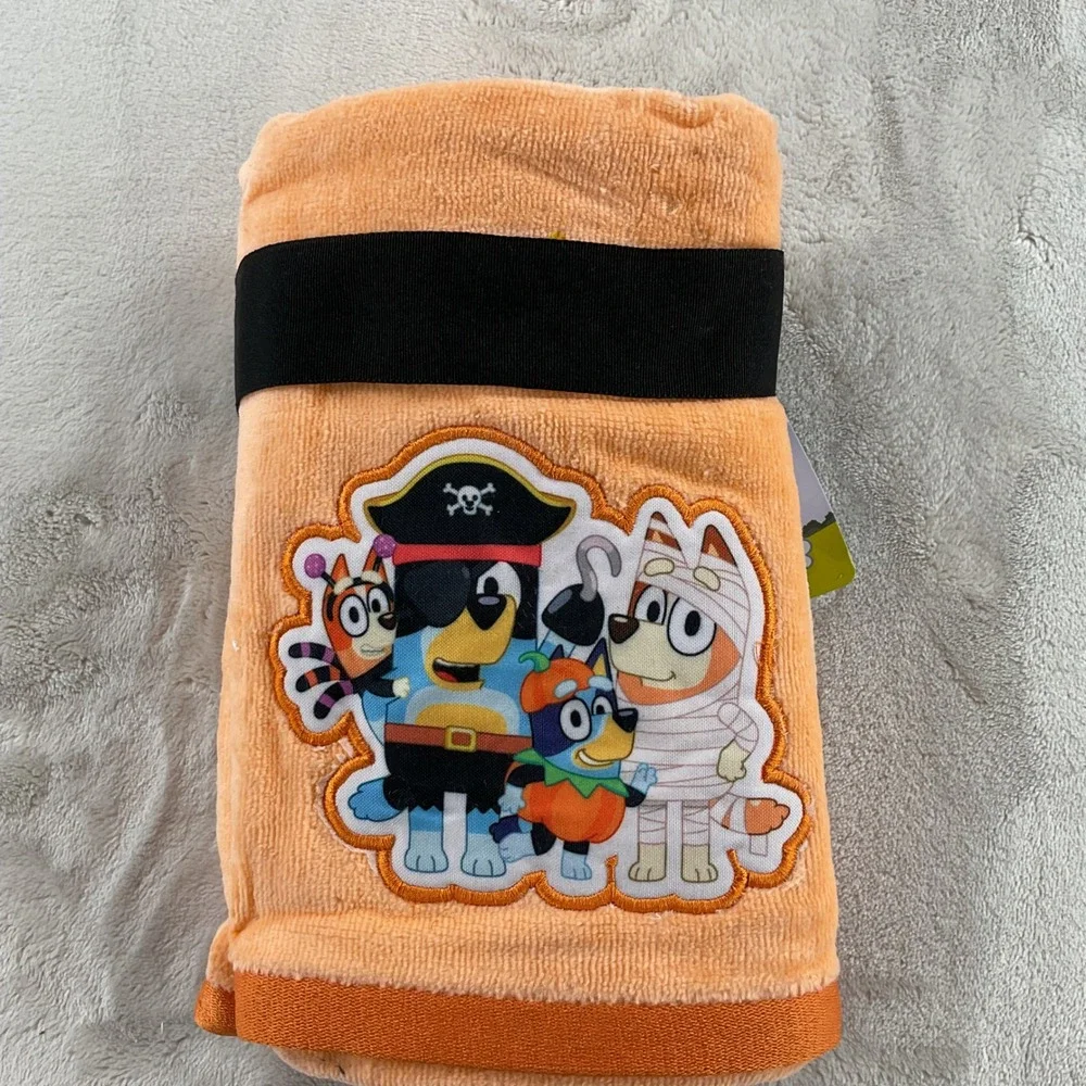 Bluey Halloween 2 Pack Hand Towels Orange Bandit Bingo Chilli Pirate Mummy New